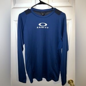 Oakley long sleeve breathable shirt